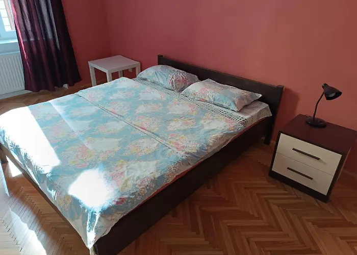 ляльковий театр не мансарда *